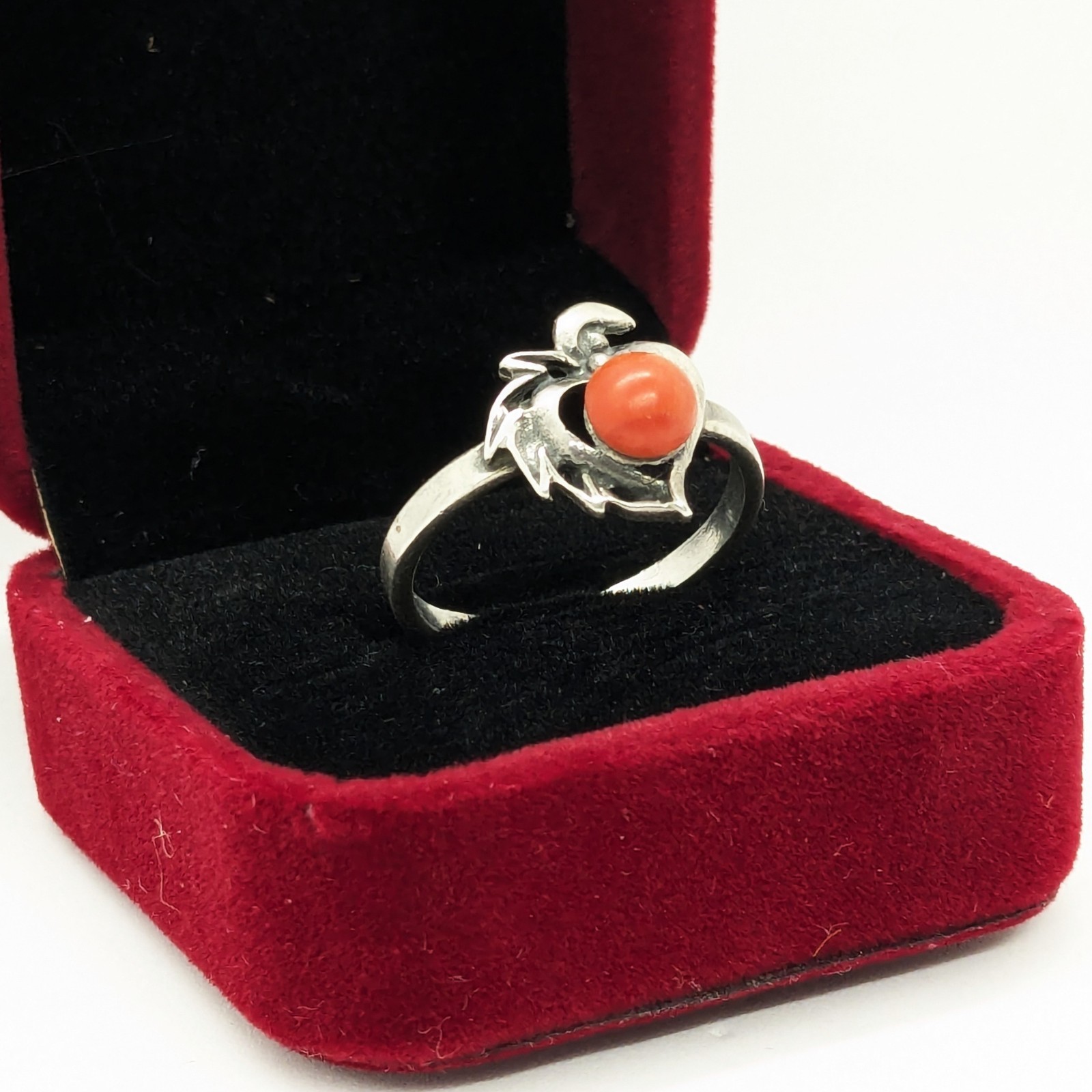 Vintage Rare Soviet RING Silver 925 with Chic Natural Coral-size:9.5US(19.5mm)#1