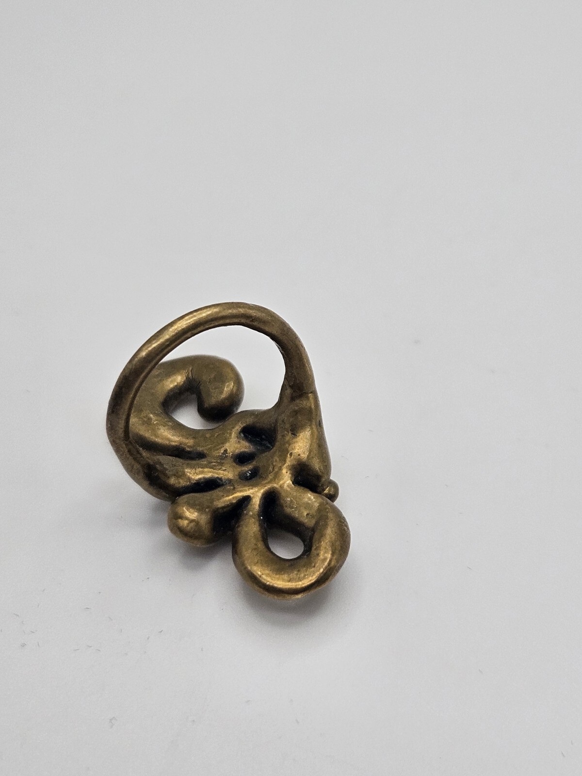 Vintage Brass & Copper Modernist Brutalist Flower Scroll Ring Size 6