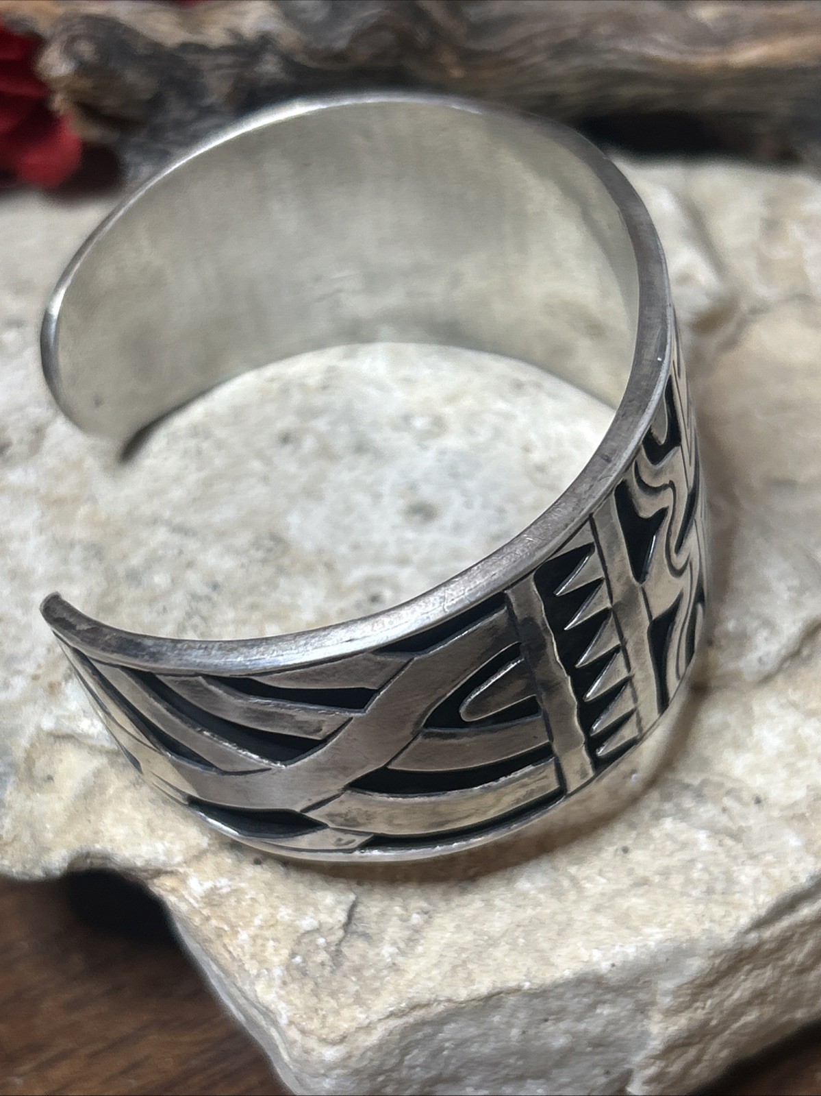 35. Vintage Early Taxco Sterling 925 Aztec Shadow Box Cuff Bracelet 7″,36.5g.Mex