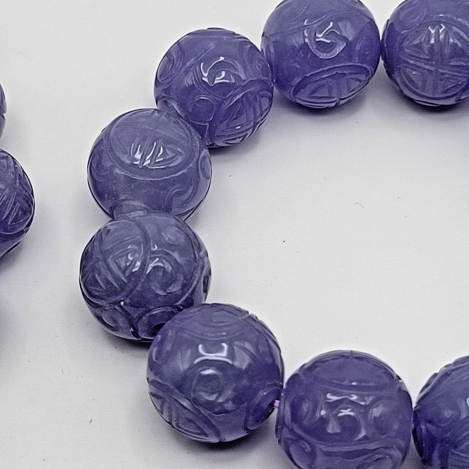 Vintage Estate Pair of Lavender Jade Carved Longevity Bead Bracelets 17.5mm 18mm
