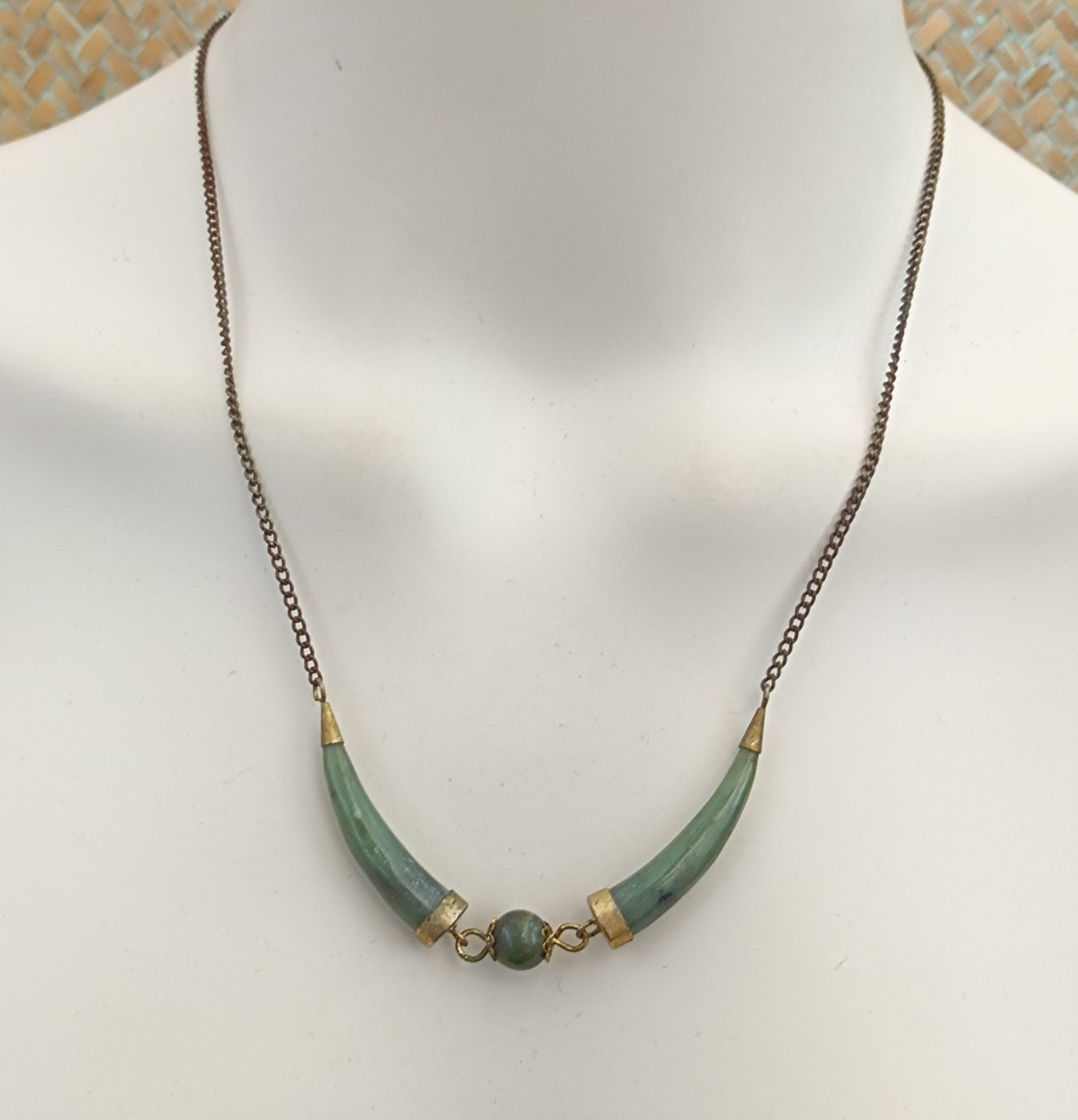 Vintage Boho Natural Green Stone Necklace Ethnic Artisan Earthy Folk Statement