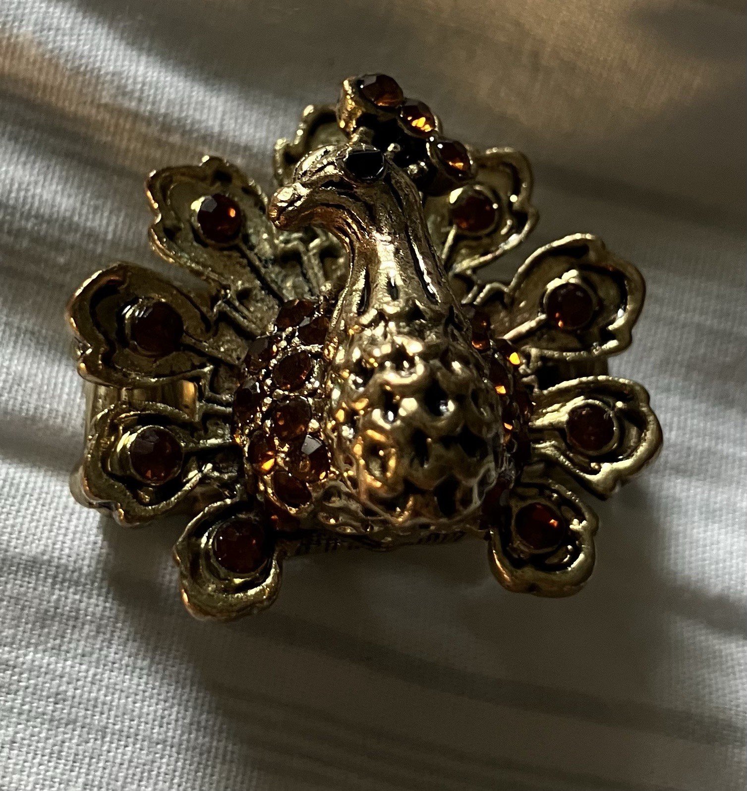 Peacock Expanding Ring Gold Tone Amber Color Fashion Jewelry Vintage Statement