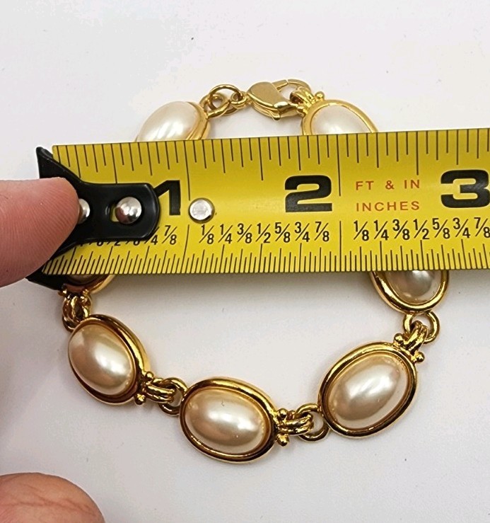 Vintage Faux Pearl Women’s Bracelet Gold Tone 7.25″ Inches Jewelry Gift Elegant