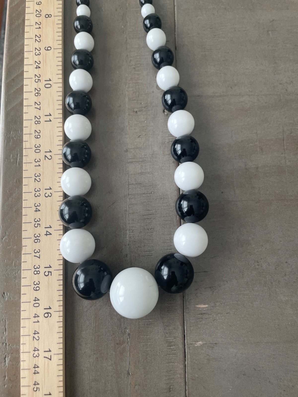Necklace Black White Chunky Beaded Jumbo Bubble Oversized Statement Y2K 2000s