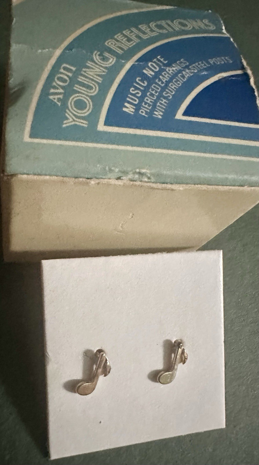 VINTAGE Avon TINY Gold Music Notes Musical Earrings NIB Studs