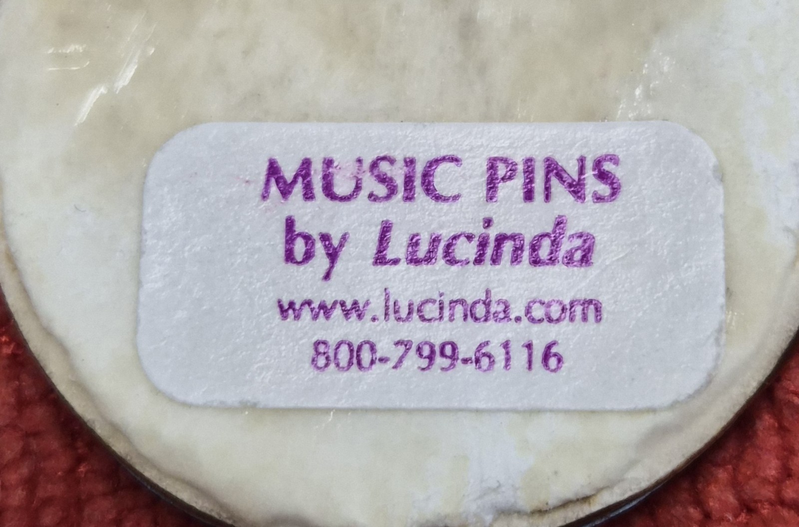 Vintage Music Pins by Lucinda USA Pink Glitter Clef & Eighth Notes Pin / Brooch