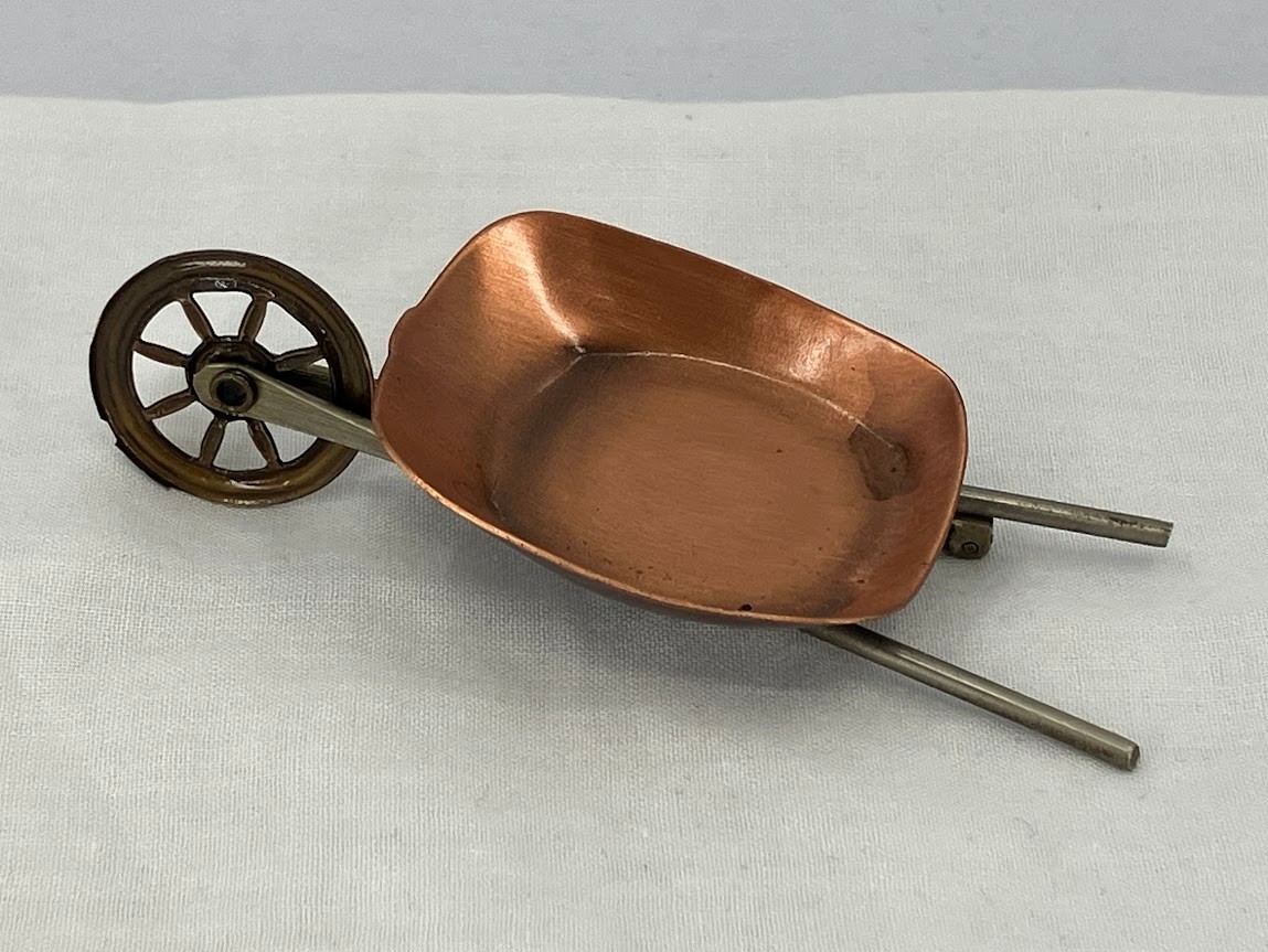 Vintage Copper Wheelbarrow Brooch Movable 3″ Pin