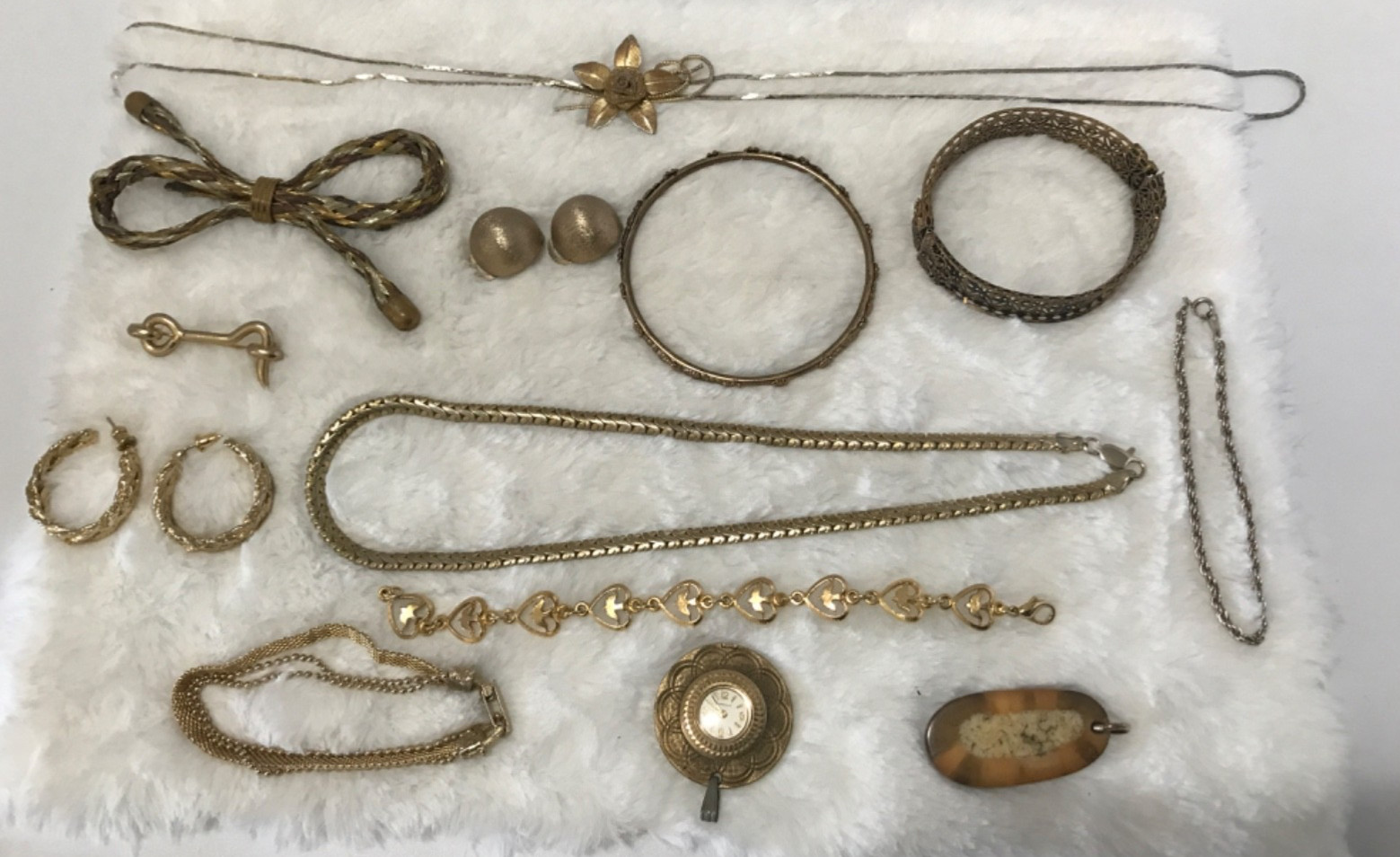 Lot of 14 Unique Gold Tone Costume Jewelry Necklaces Bracelet Brooch Earrings