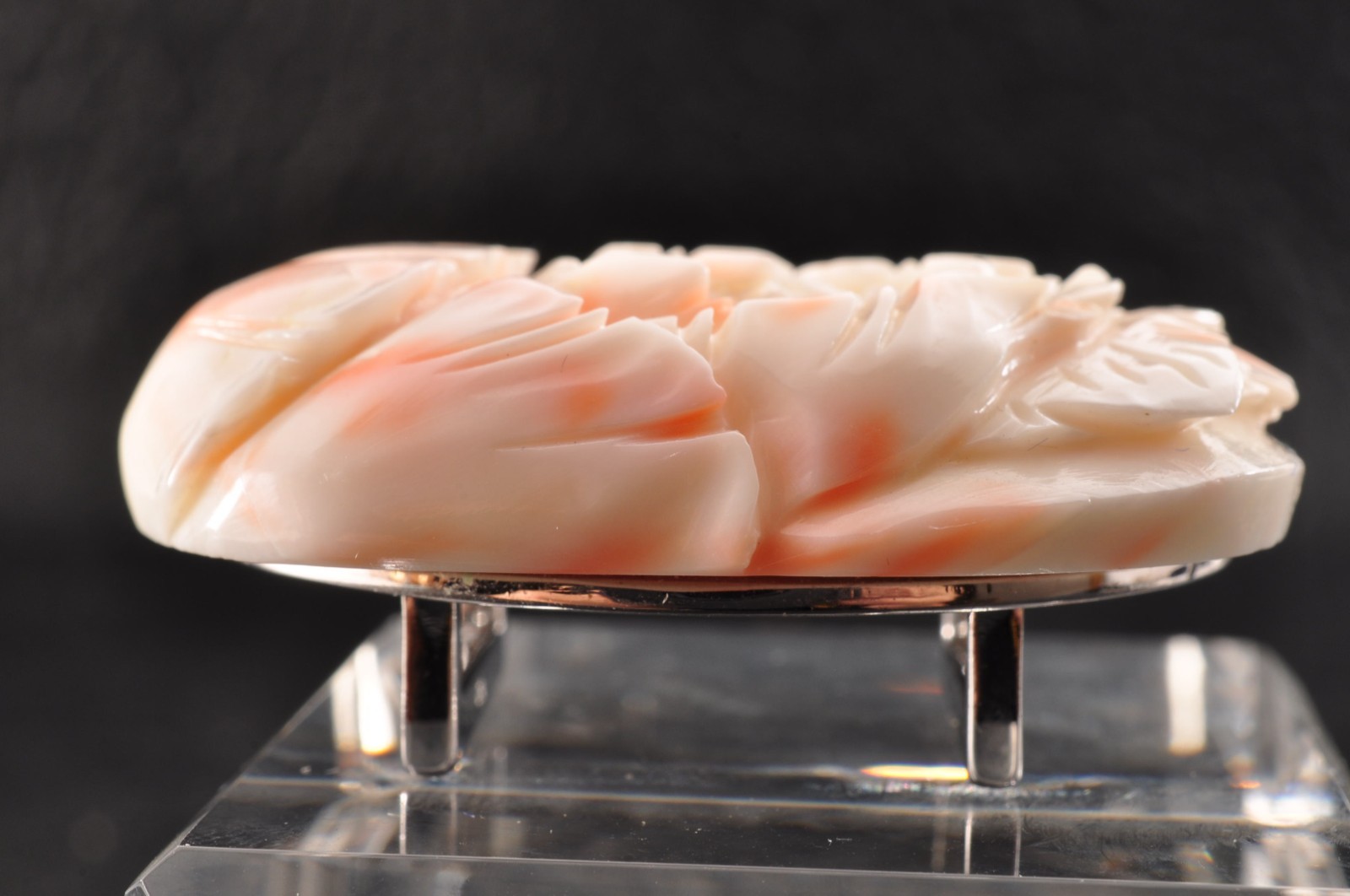 Angel skin coral OBIDOME “Peony” Certificate, (39mm (1.53in) total 135.5ct) box.