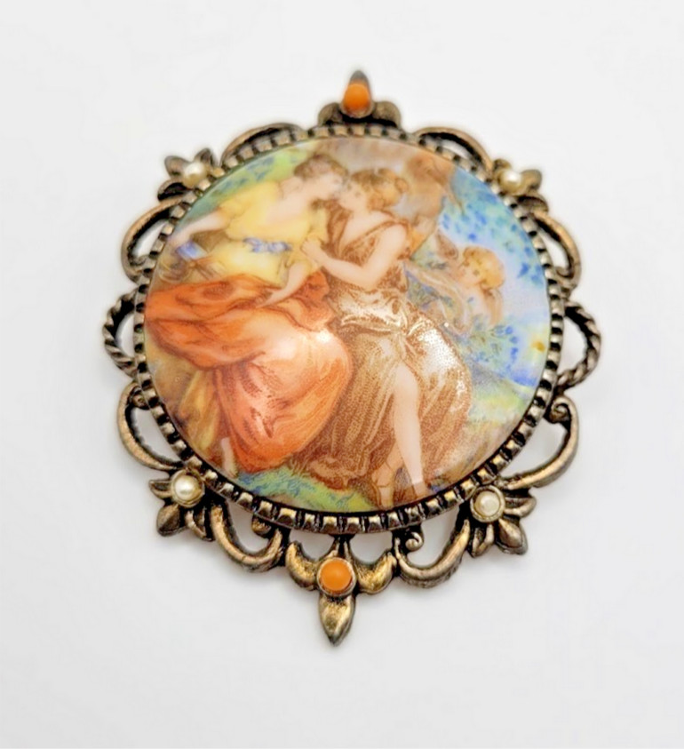 Vintage Rococo Two‑Women Portrait Brooch/Pendant Sapphic Romantic Miniature Art