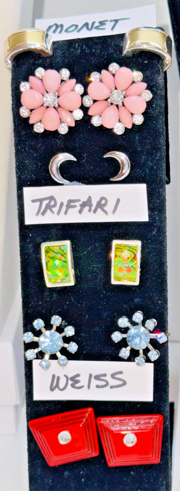 NICE! HUGE ALL SILVERTONE VINTAGE JEWELRY LOT-50 PC-MONET-CHICOS-WEISS-TRIFARI++