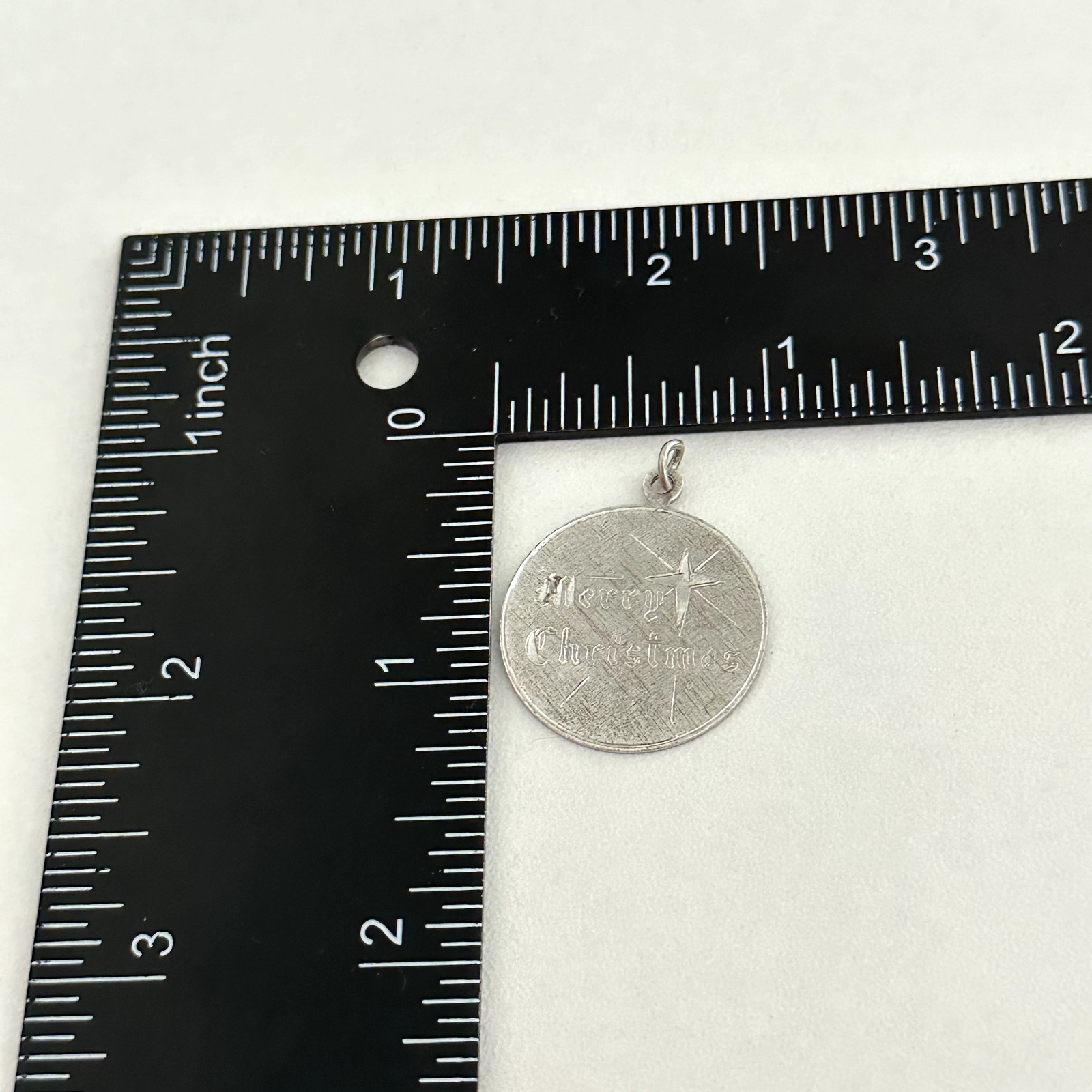 Vintage 925 Sterling Silver Merry Christmas 1970s Engraved Circle Charm Pendant