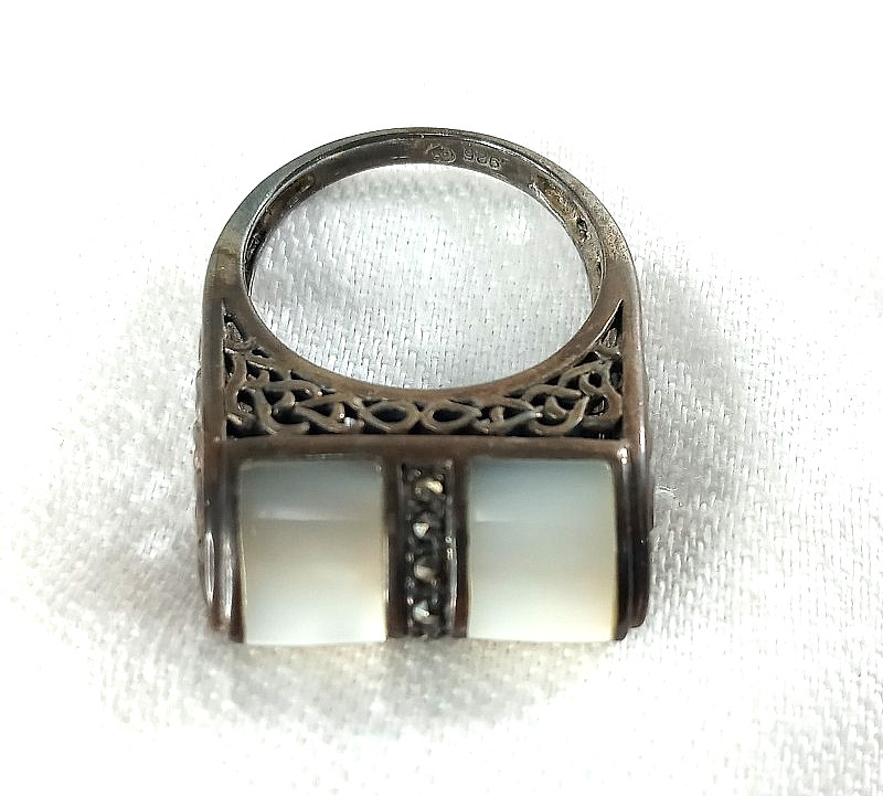 Vintage Women’s 925 Sterling Silver RING MOP Inlay 8.5-9 Filigree Ornate Bridge