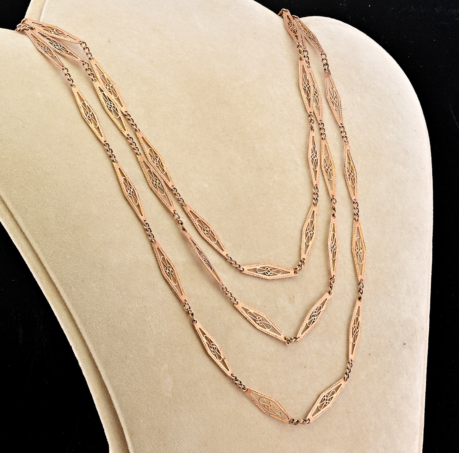 Art Nouveau Filigree Lozenge 61.41inches 9 KT Rose Gold Long Chain