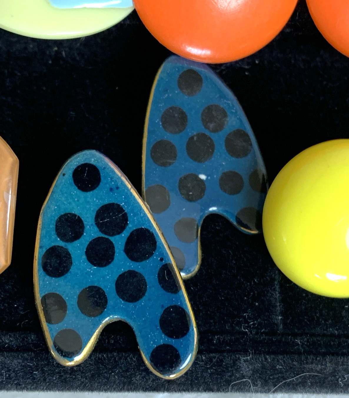 Vintage Mod Pop Art Clip-On Earrings Lot 60s 70s 80s Colorful 17pc Dauplaise
