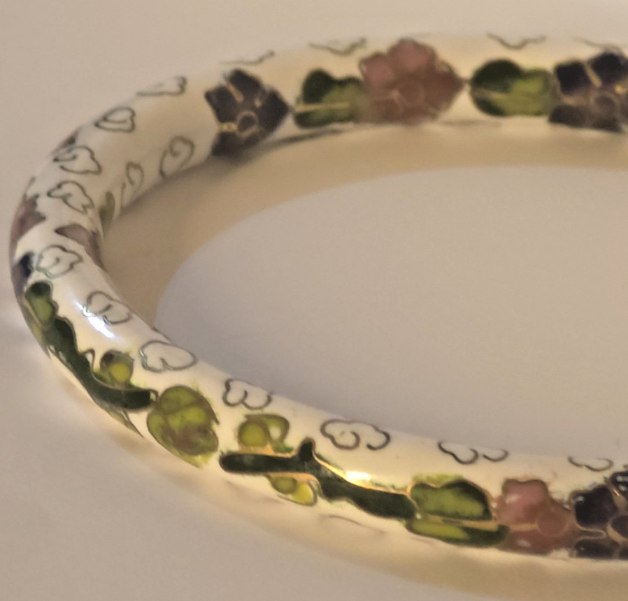 Vintage white Cloisonne bangle bracelet purple red green flower 8″