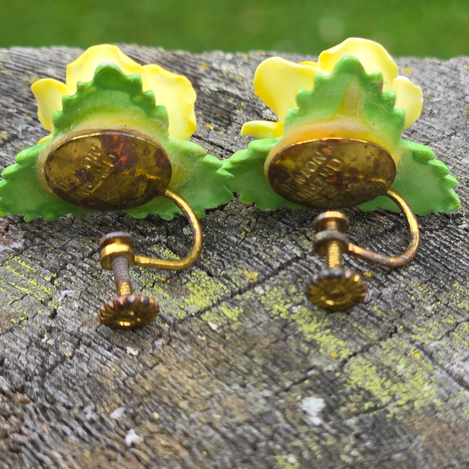 Vintage Denton England bone china Screw Back Earrings Hand-Painted Yellow Roses