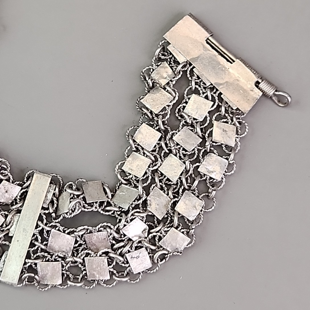 Vintage Cannetille Bracelet Blue Bead Silver Tone Chain Slide Clasp Filigree 6.5