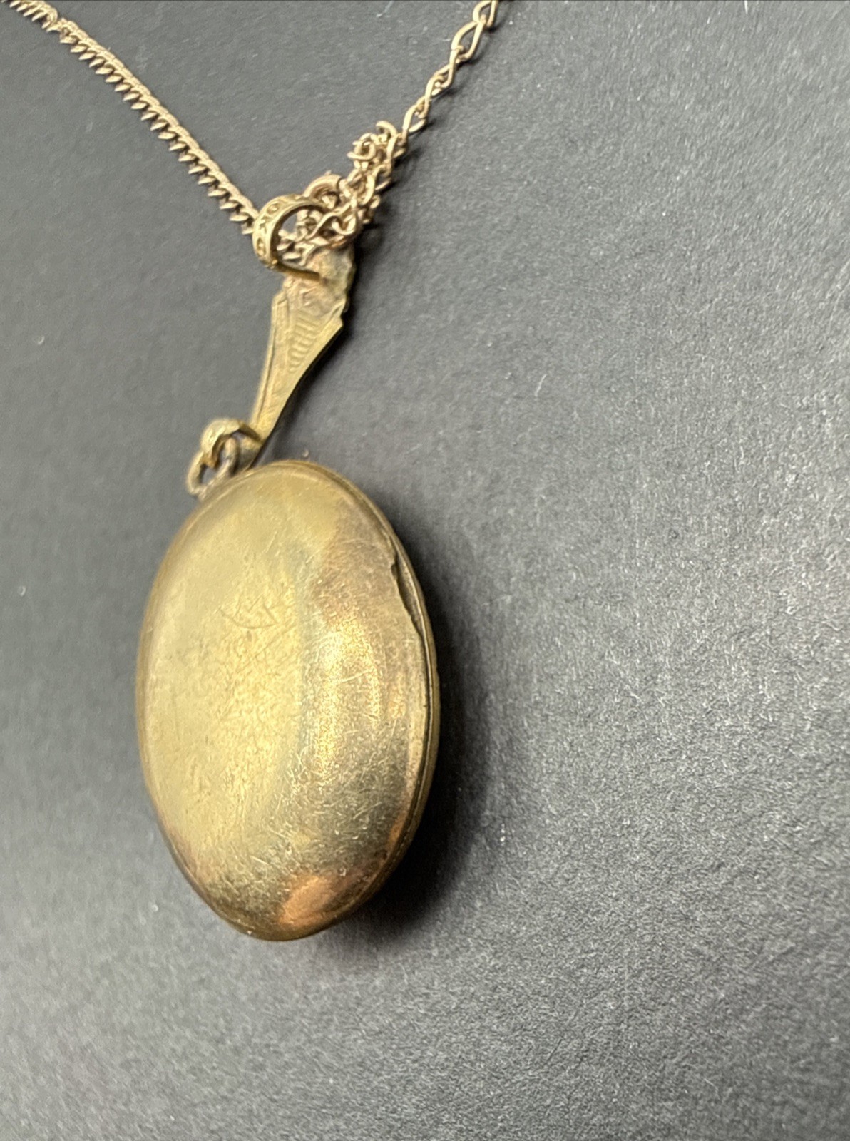 Victorian 10k Gold Filled Locket Necklace Etched Oval 16” B44