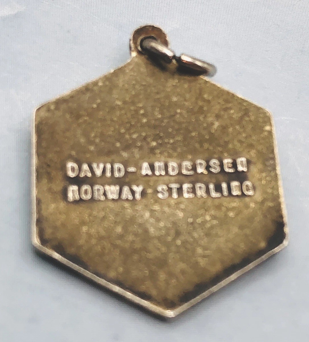 MCM DAVID ANDERSEN Sterling Blue Guilloche Charm GEMINI Twins May Birthday 4 Gr.