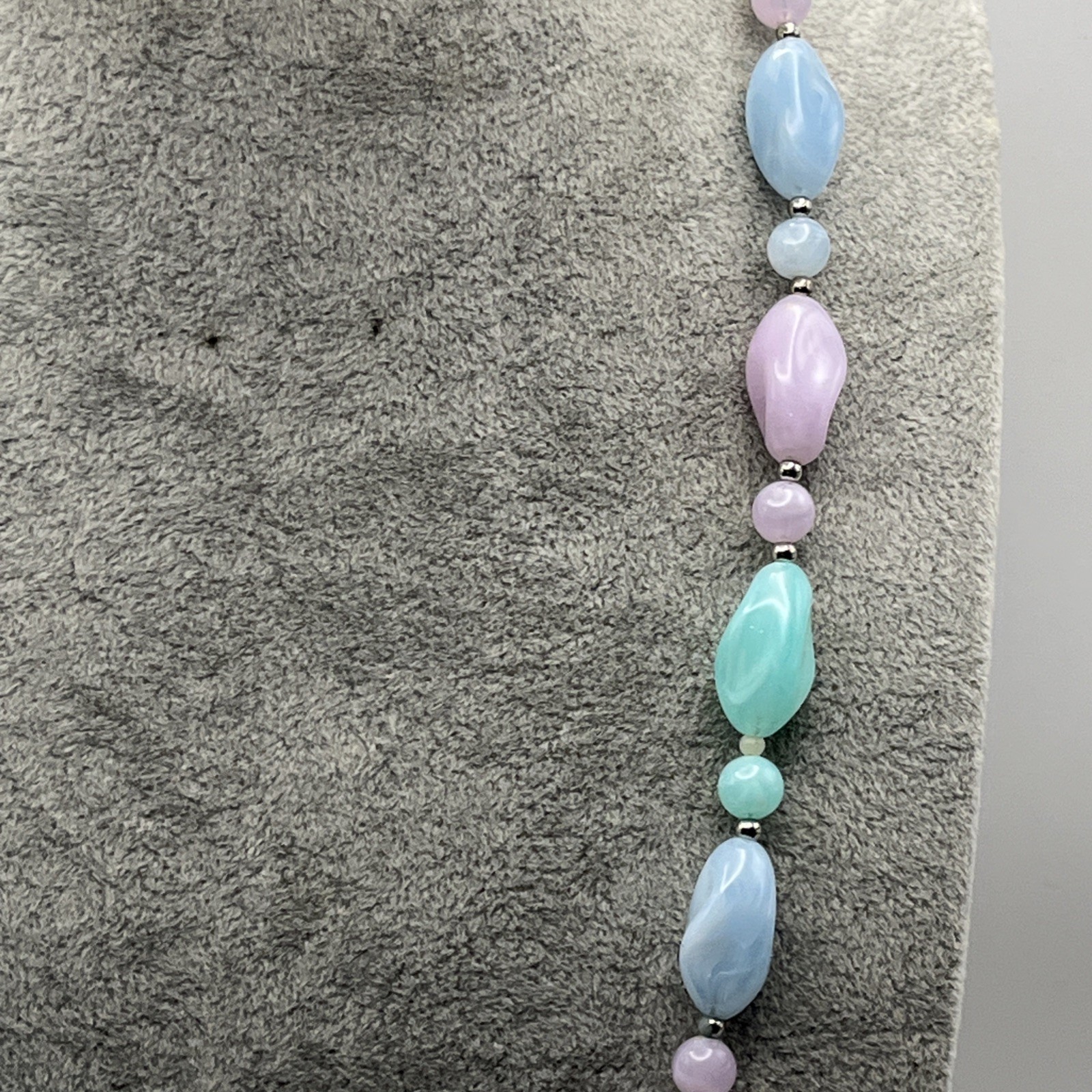 Vintage Acrylic Lucite Multicolor Pastel Beaded Necklace Pink Blue Green