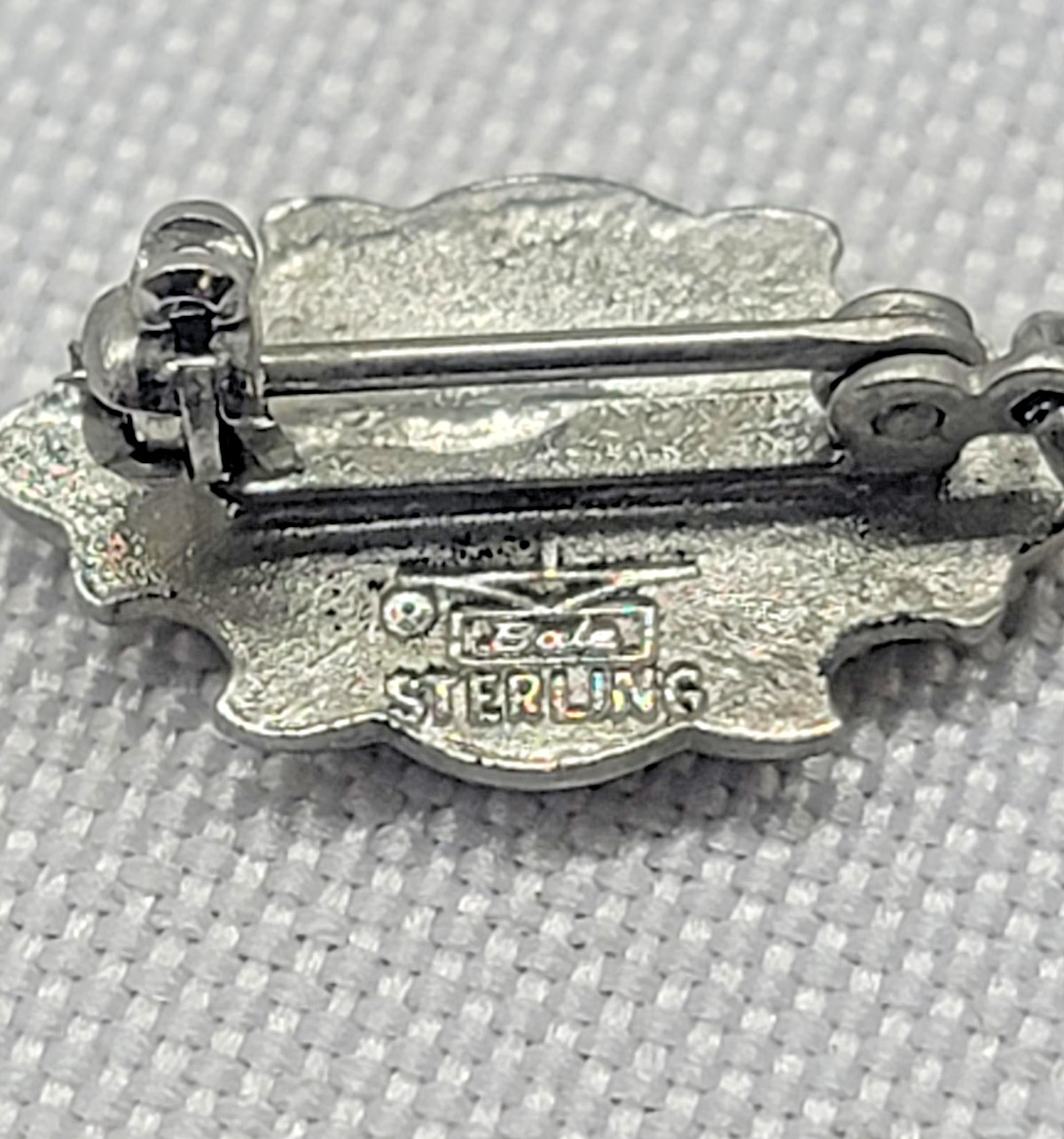 Vintage 1971 Bale Pin Co Sterling Silver Guard Pin Fleur-de-lis Black Enamel