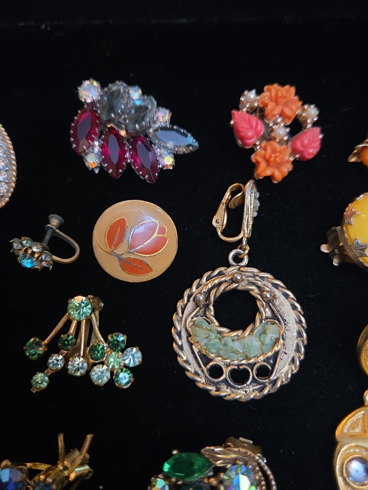 Lot Of Vintage Costume Jewelry Single Earrings Clip On Signed Arthur Pepper
