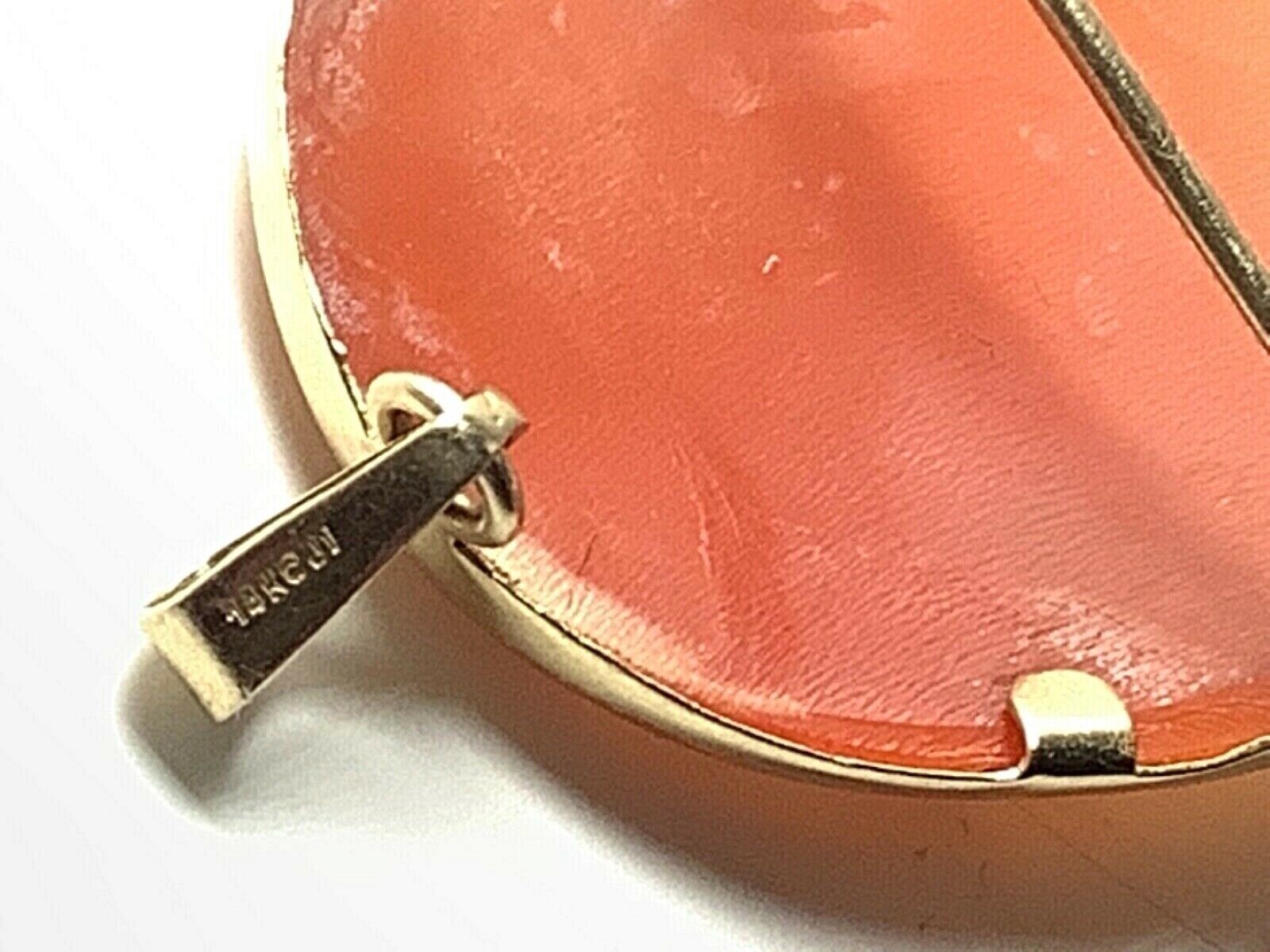 14KT Yellow Gold Hand-Carved Right Facing Shell Cameo Pendant/Brooch, Signed Gm