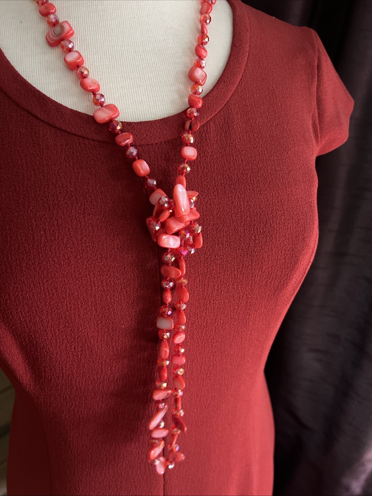 BEAUTIFUL RED MOP GLASS FACETED CRYSTAL 50” NECKLACE