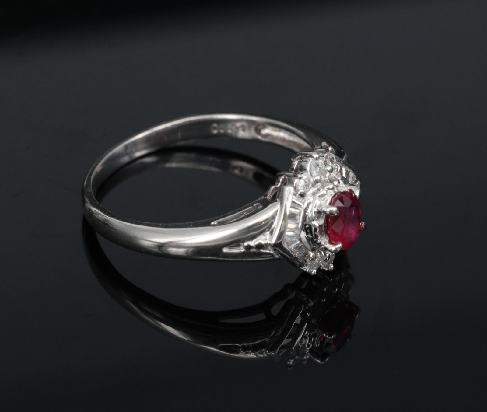 Vintage 0.35ct Intense Red Natural Ruby & 0.26ct Diamond Platinum Ring Size 7.25