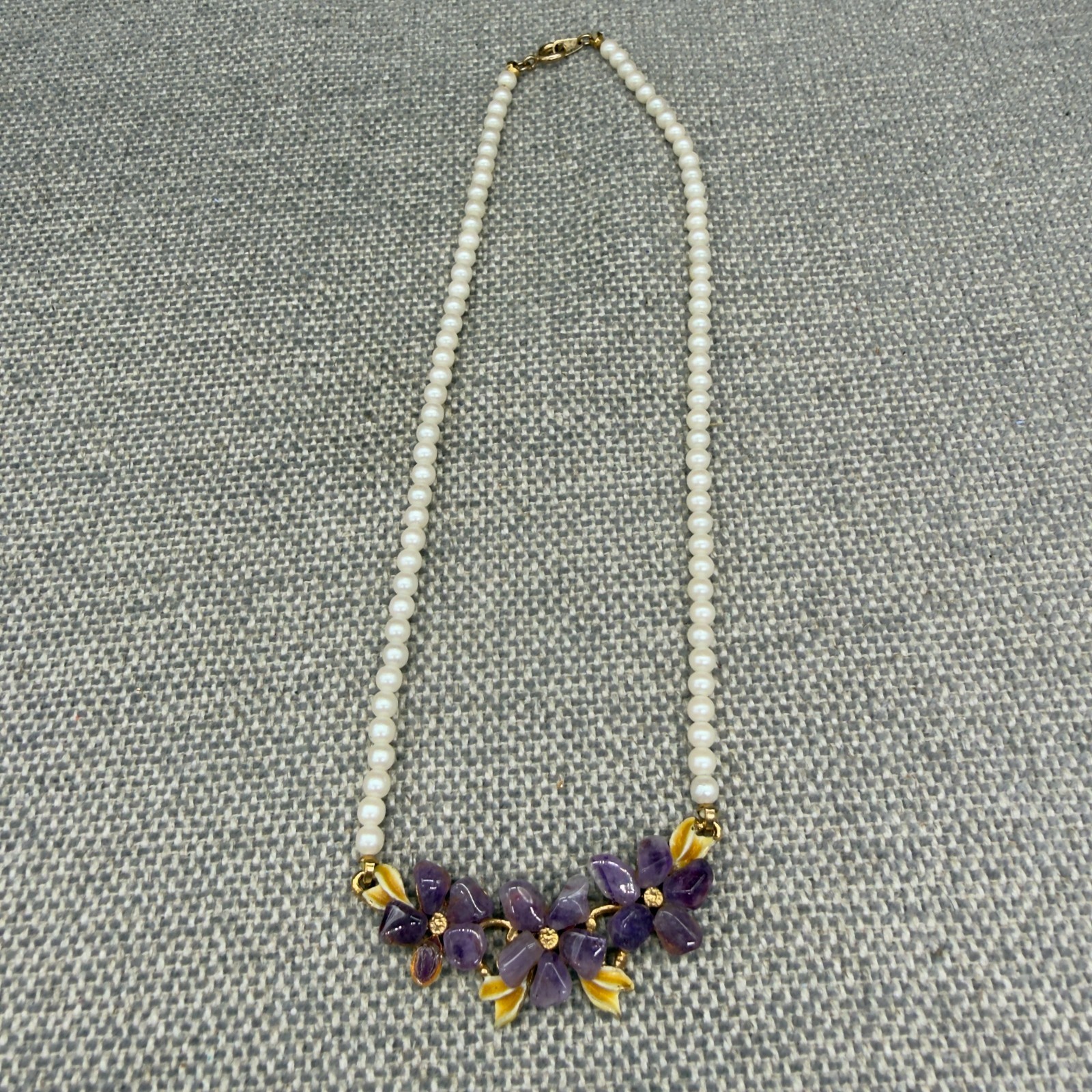 Vintage Choker Collar Necklace Faux Pearls Purple Stone Flowers READ