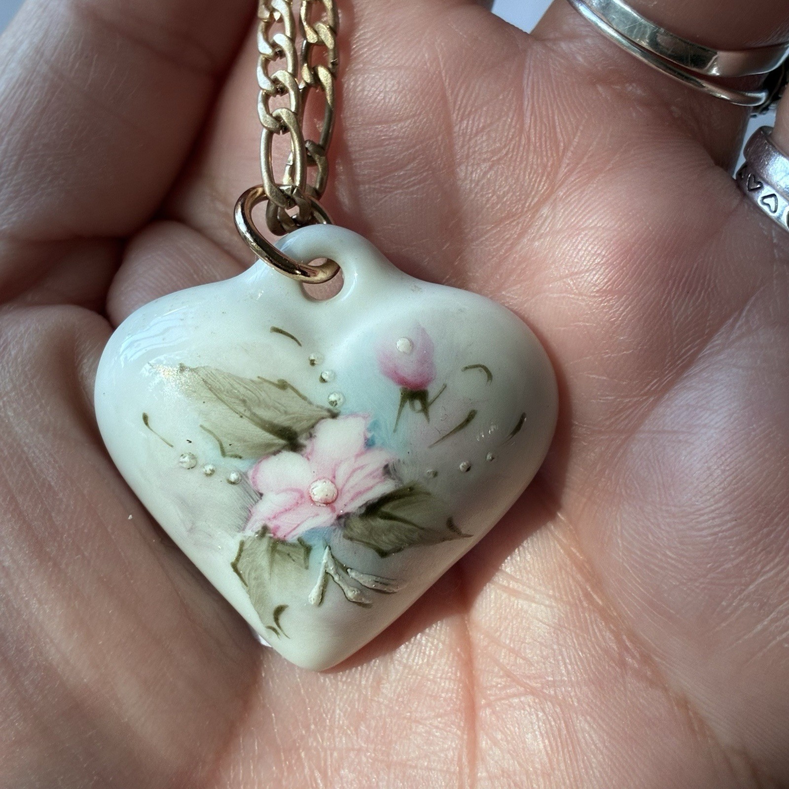 Vintage Ceramic Porcelain Heart Pendant Necklace Floral Cottage Hand Painted 80s