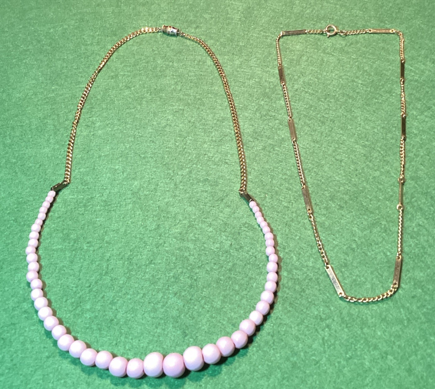 Vintage Pink & Gold Tone 14 Piece Mixed Jewelry Lot Gorgeous Pale Pink Sparkles