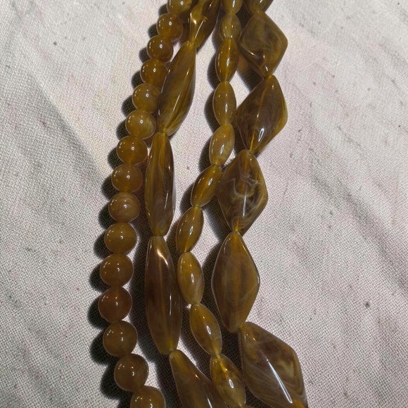 Vintage Style 4 Strand Marbled Honey Lucite Resin Statement Necklace