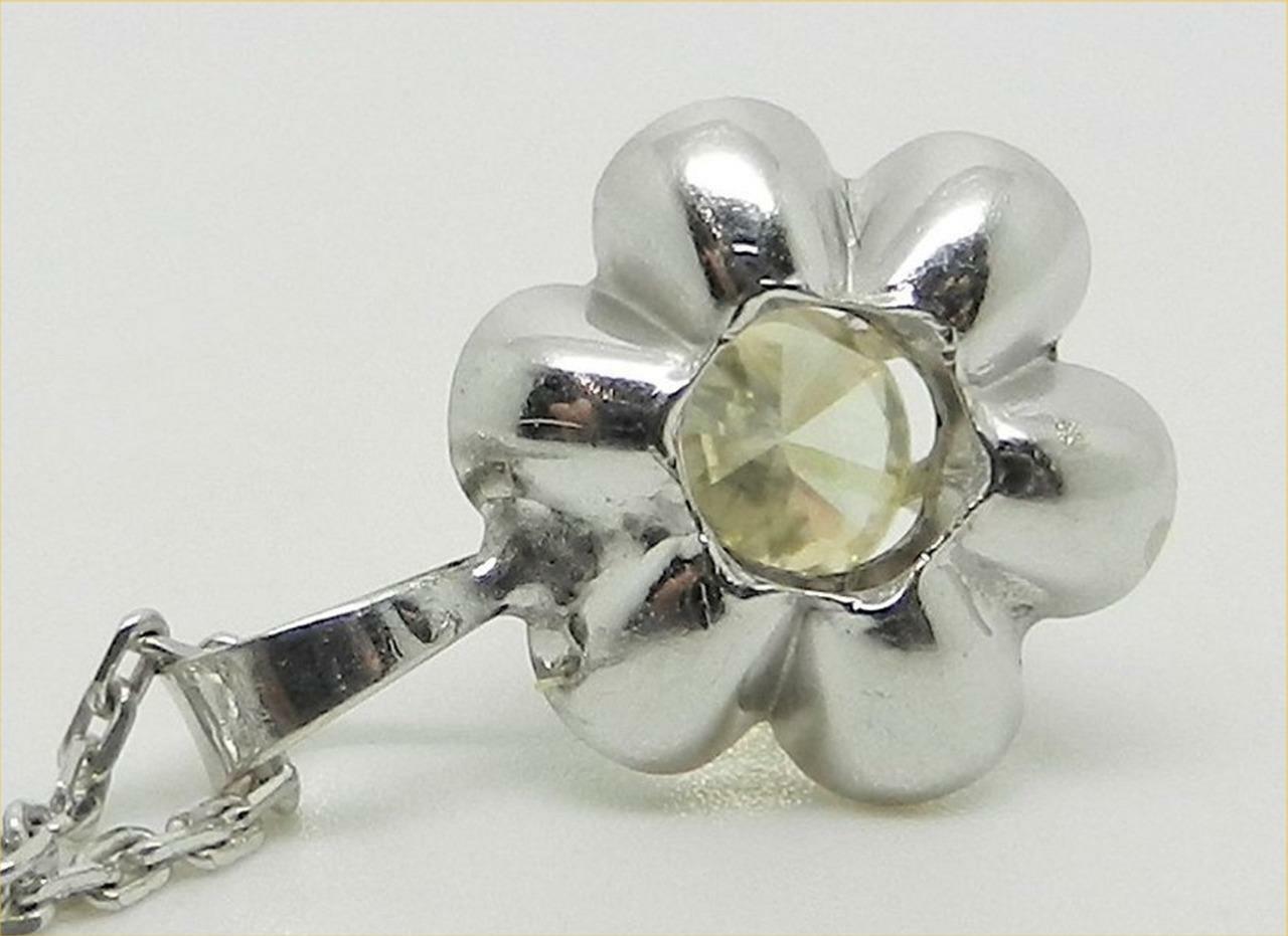 Vintage 14K White Gold 0.40 Ct Very Light Yellow Diamond Buttercup Pendant