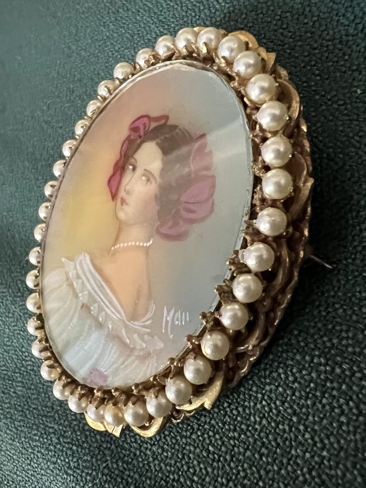ORIGINAL BY ROBERT SIGNED HAND PAINTED PORTRAIT BROOCH FAUX PEARLS FRAMED SIGNED