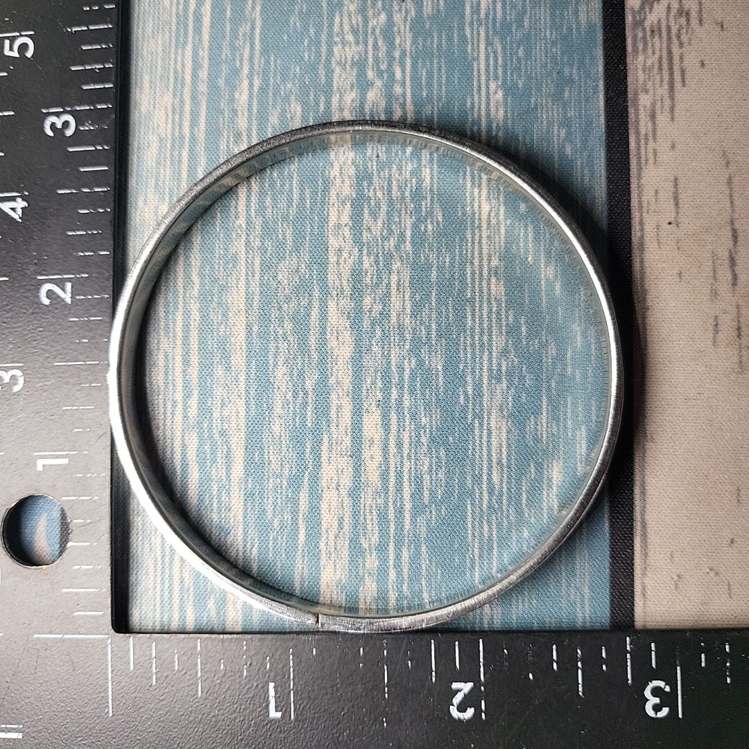 Mother of Pearl Inlay Bangle Bracelet Silver Tone (2-3/4″ in Size)