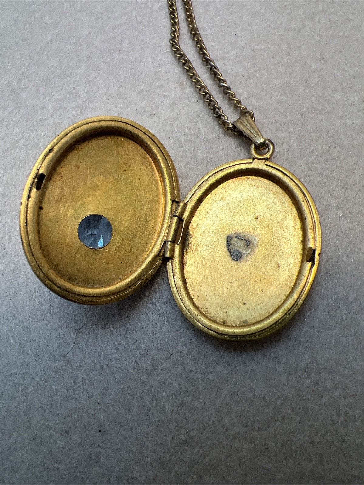 Antique Edwardian Gold Filled Or Gold Plated Fancy Faceted Stone Locket Necklace
