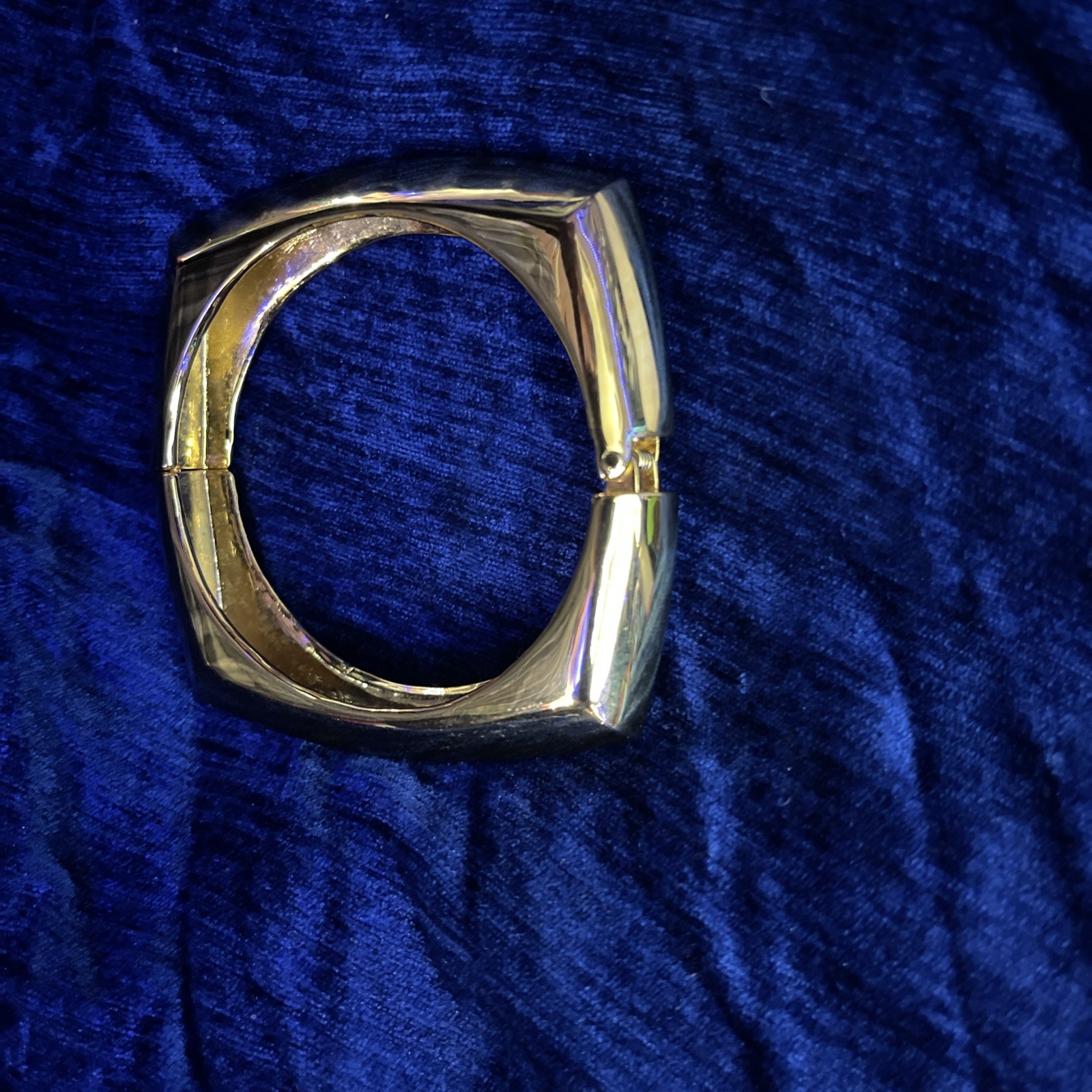 Vintage Gold Tone Hinged Bangle Bracelet, Chunky Square Cuff, Modern Minimal