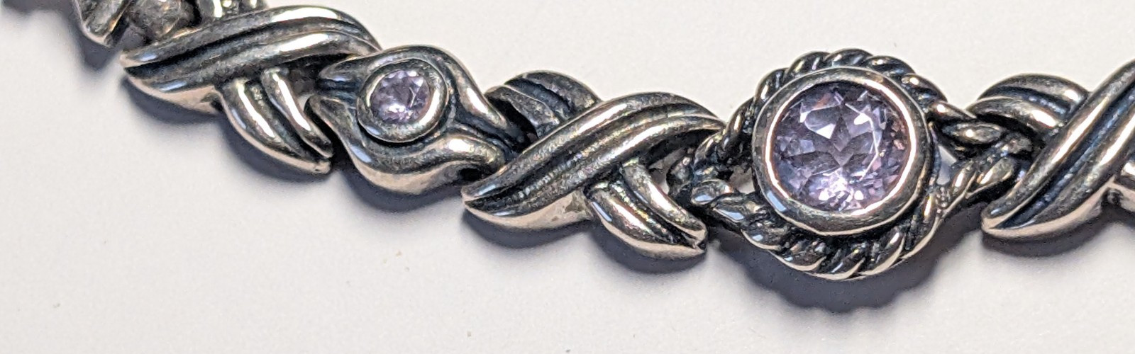 VINTAGE STERLING SILVER AMETHYST BRACELET ABOUT 7 1/16″ LONG