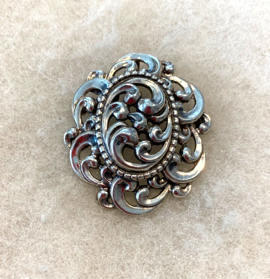 Sterling Danecraft Oval Lacy Design Pin/Pendant 3 1/4 In. Long – 15.1 Grams