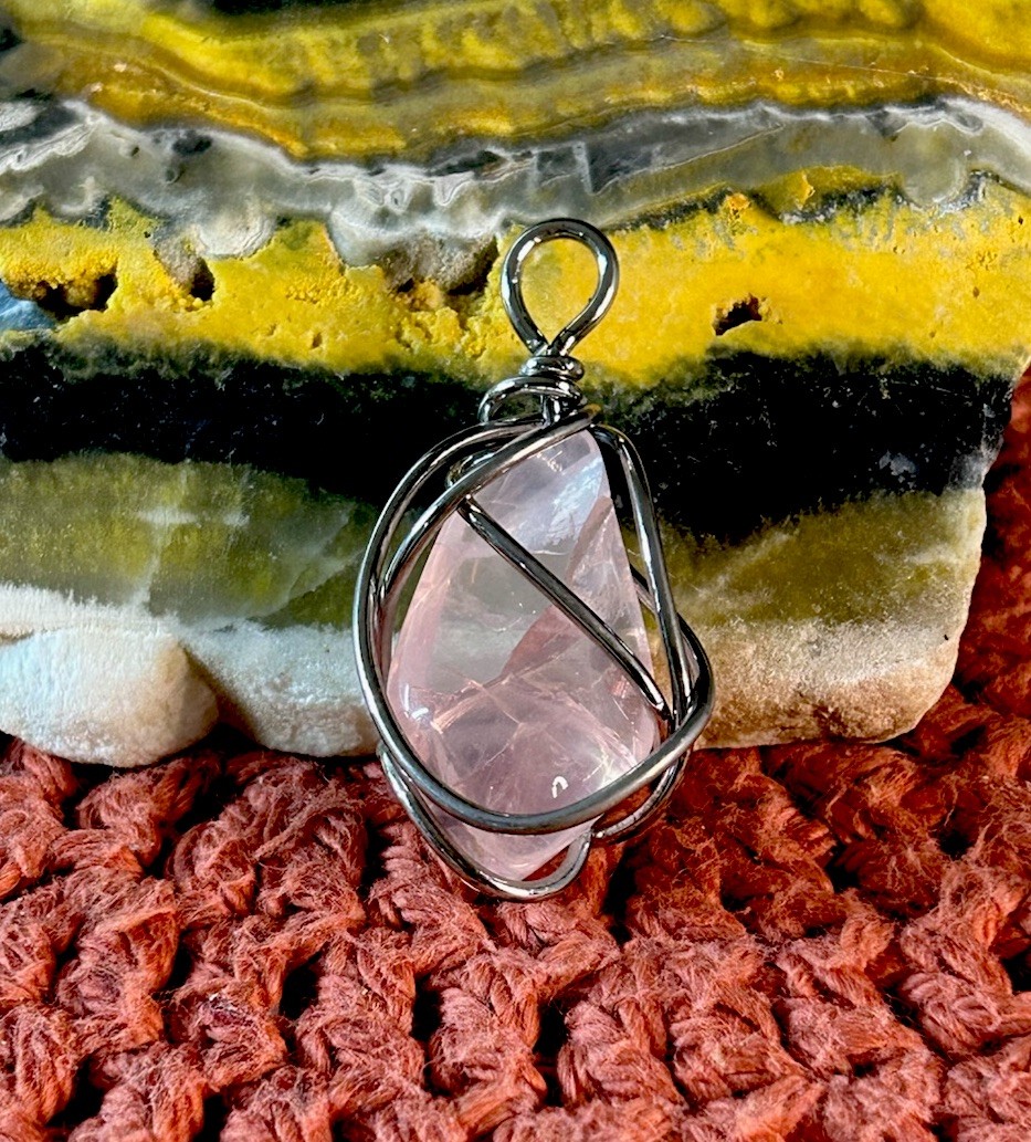 VINTAGE JEWELRY WIRE WRAPPED
