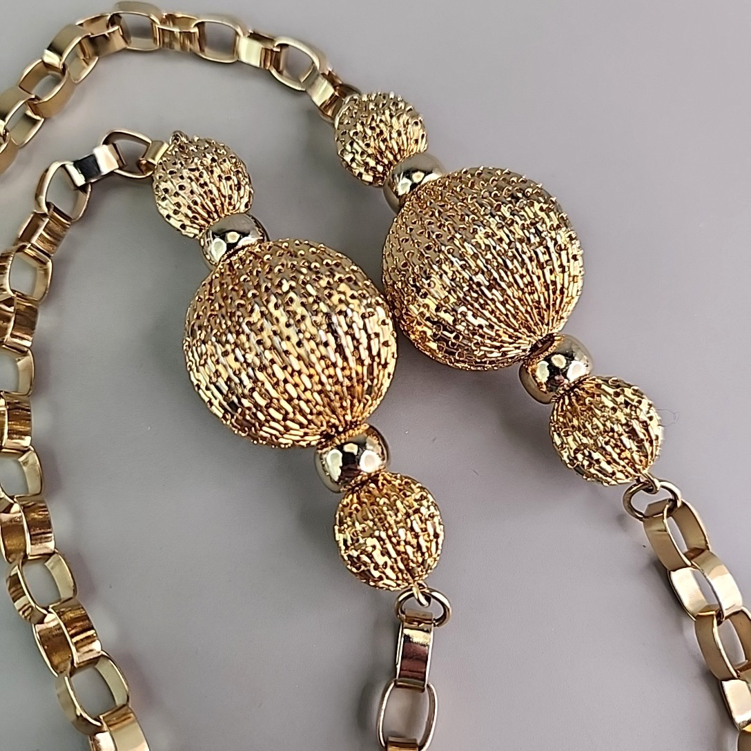 Vintage Mesh Ball Necklace Chunky Gold Tone Linked Chain 31″