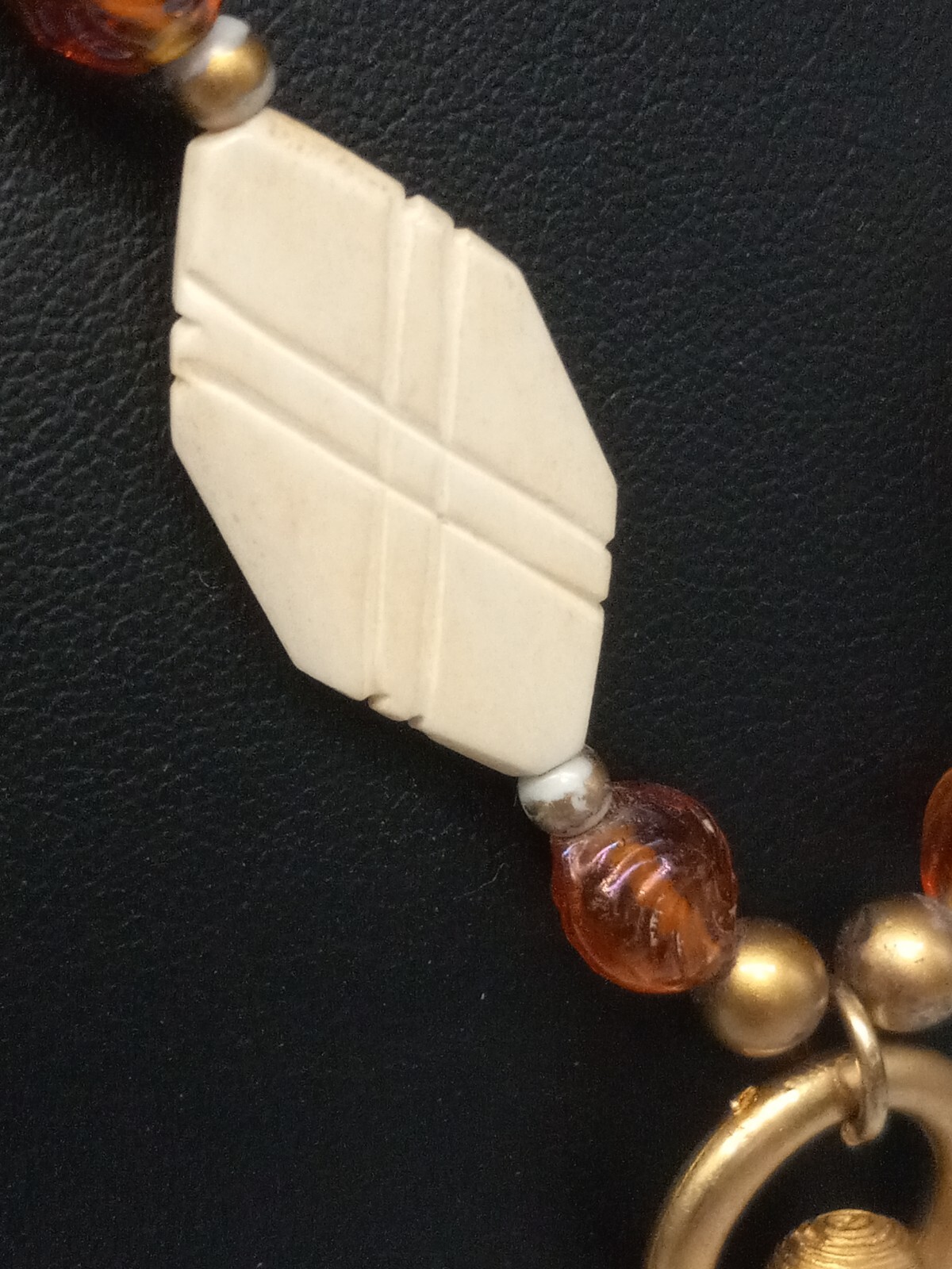 ORENA PARIS Rare Vintage Gold Tone Detailed Alligator Pendant Necklace