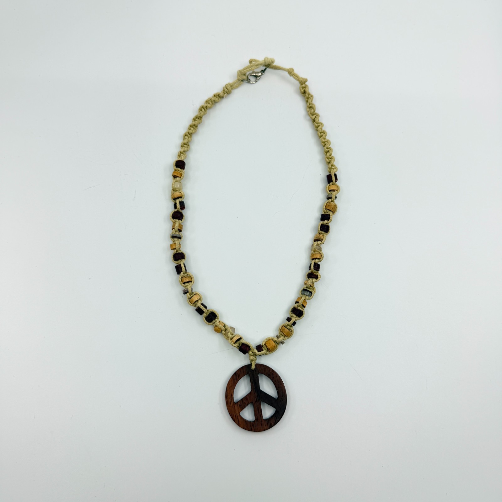 Vintage Y2K Boho Wood Peace Sign Pendant Macrame Hemp Beaded Choker Necklace