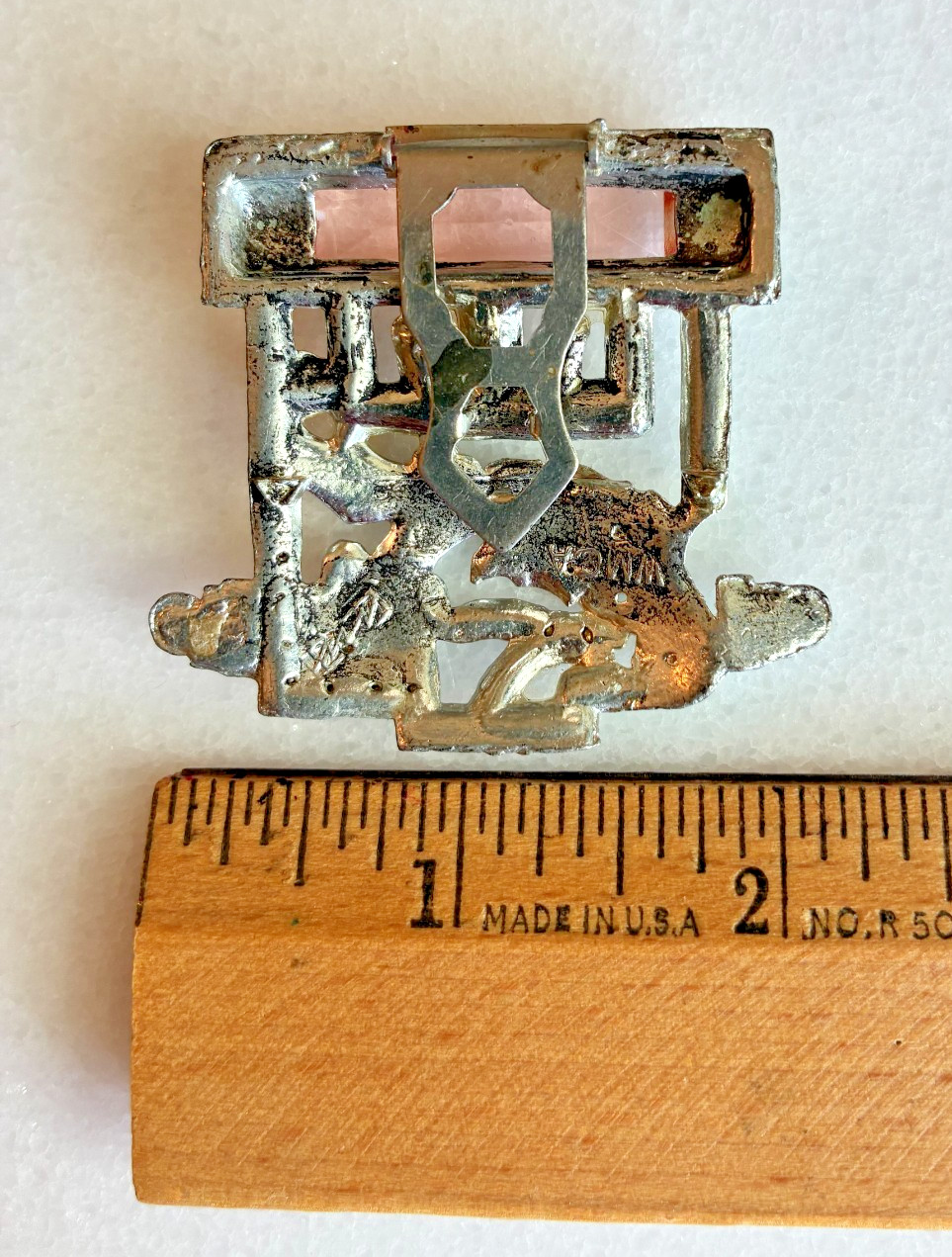 VTG Art Deco Dress Clip Pink Glass Rhinestone Pot Metal Openwork Brooch 2″ Long