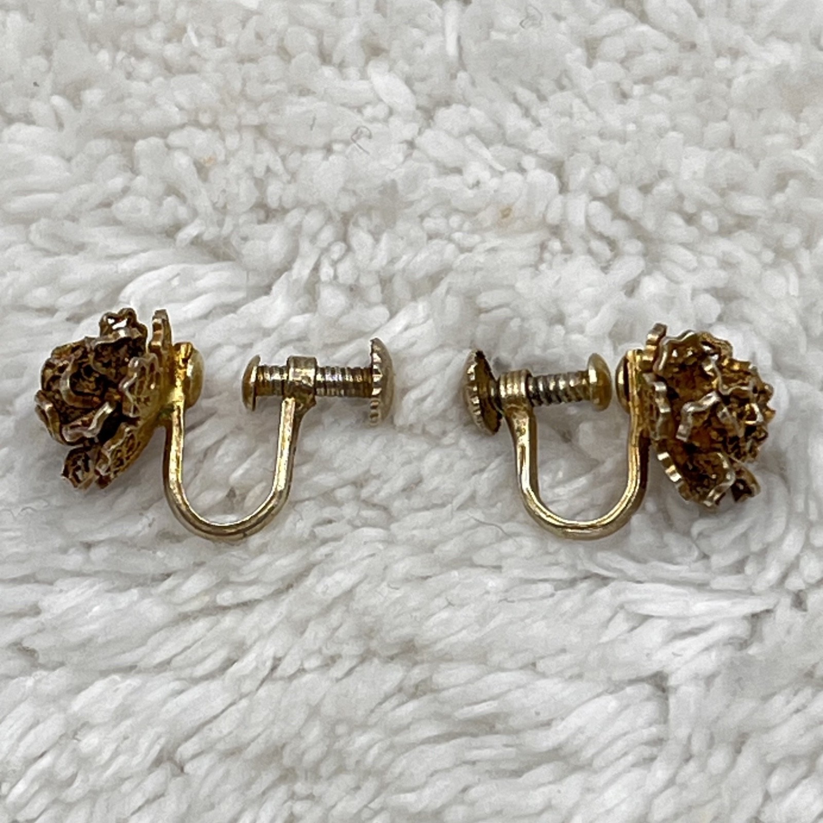 Vintage Sterling Silver Earrings Brutalist Flower Screwbacks Gold Washed 5 Grams