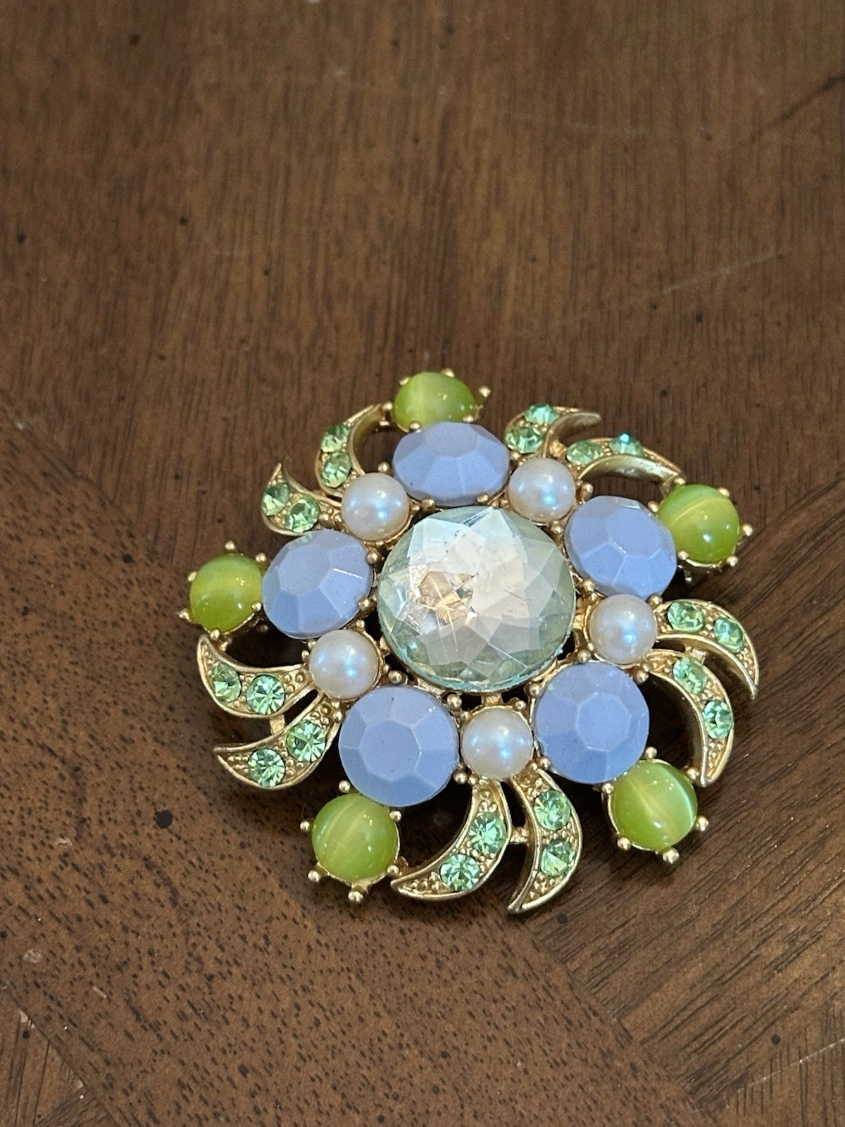 Vintage Blue & Green Rhinestone Faux Pearl Floral Cluster Brooch Gold Tone Nice!