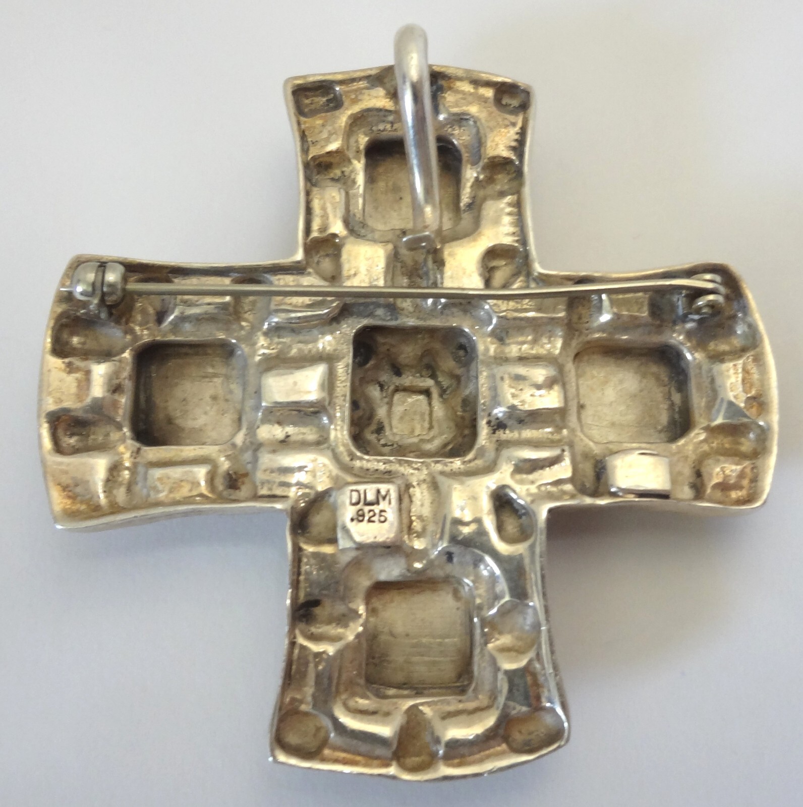 DIAN MALOUF Sterling Silver Modernist Cross Pendant Brooch 2 1/4″