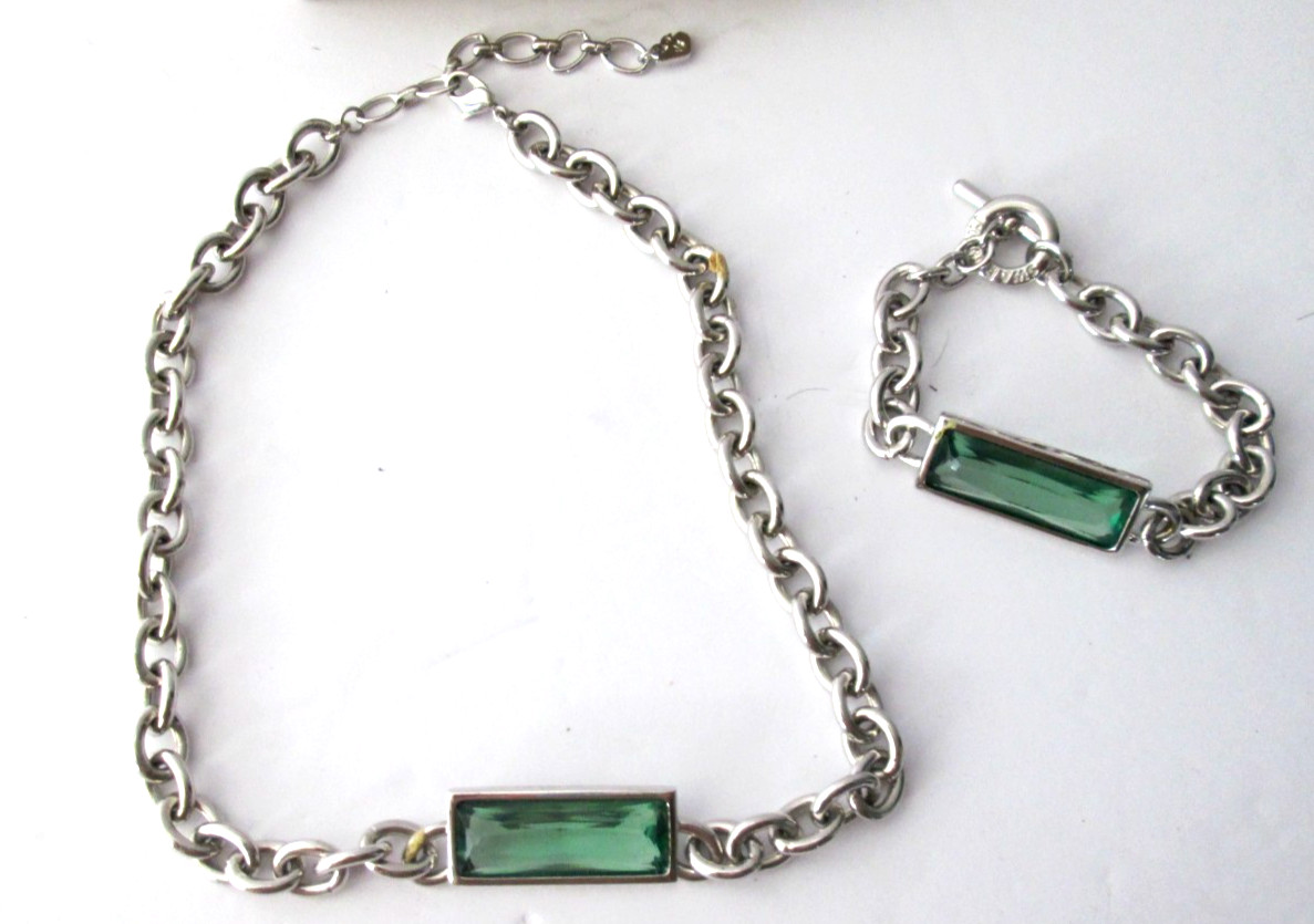 Swarovski Green Crystal 16″ Necklace and 7″ Bracelet Set Silver Chain Link
